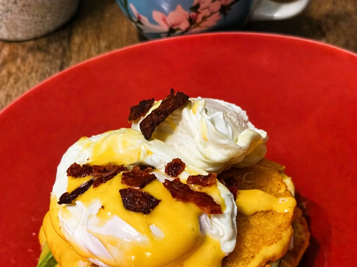 Huevos Benedictinos